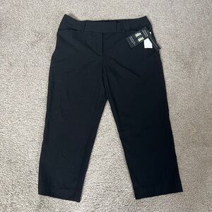 NWT Counterparts Black Slimming Sensations Cropped Pants Two Front Pockets  10